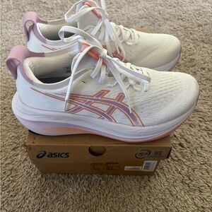 Asics Gel Nimbus 27